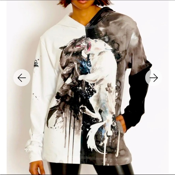 Blackmilk Tops - 🖤EUC🤍 Blackmilk Lora Zombie Wolf Hoodie